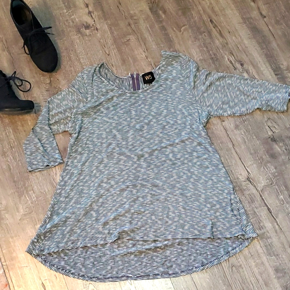 Back Zip Sweater in Black/Grey/Cream colors